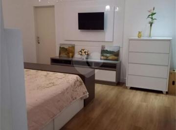 Casa · 200m² · 3 Quartos · 2 Vagas · Casa para venda em Bairro Inválido de 200.00m² com 3 Quartos, 1 Suite e 2 Garagens