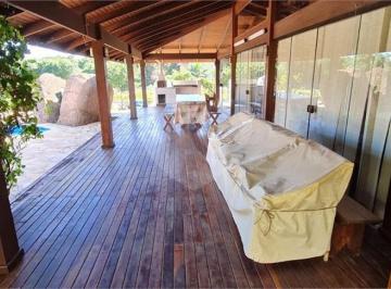 Casa · 362m² · 3 Quartos · 10 Vagas · Casa para venda em Bairro Inválido de 362.00m² com 3 Quartos, 1 Suite e 10 Garagens