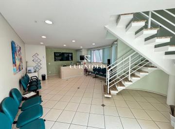 Casa · 210m² · 2 Vagas · Casa/sobrado comercial à venda com 420 m², 6 salas e 2 vagas, Tatuapé, São Paulo.