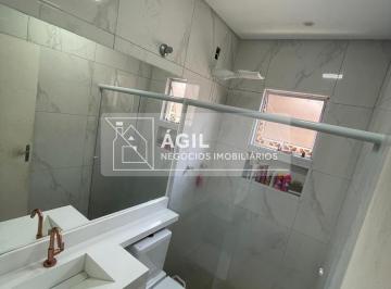 Foto 01 · Vendo Casa terreá com 3 dormitórios no Altos de Santana em São José dos Campos Exelente casa, muit