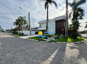 f7736abb149f2740c407b39c0ebc6610e3738c9c · Casa próximo à praia com lazer — Balneário Praia do Pernambuco — Guarujá