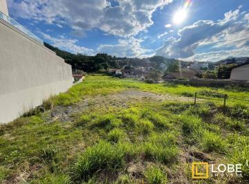 2e5bd1fa6f5ff24003b514f87906a0ea26a4d7b4 · Terreno localizado na Avenida 21 de Janeiro, em Pomerode/SC, com área aproximada de 5.044 m².
