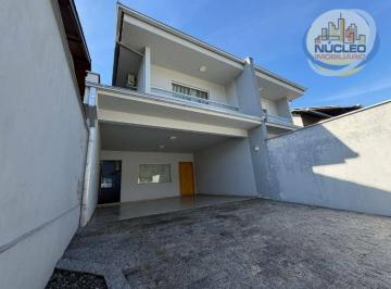 b1e0a1b5567a3069515b3f019c09748dbff84c14 · Sobrado com 3 suites para alugar, 164 m² por R$ 5.170/mês - Centro (Pirabeiraba) - Joinville/SC