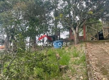 Rural · 40m² · 1 Quarto · 4 Vagas · Chácara em Igaratá - Centro - Igaratá/SP