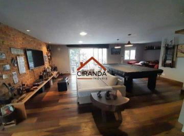Apartamento · 230m² · 3 Quartos · Apartamento com 3 Quartos e 2 Suítes na Santa Cecília - 230 m² de Conforto