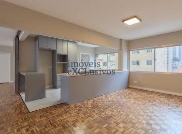 Apartamento · 150m² · 3 Quartos · 2 Vagas · Apartamento amplo e reformado no Batel - 3 dormitórios, suíte e 2 vagas