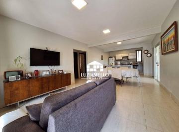 Sala · SHA CONJUNTO 5, ARNIQUEIRAS - CASA DE 3 QUARTOS, 1 SUÍTE, EM FASE DE REGULARIZAÇÃO!