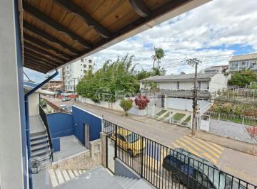 9a930770 · Casa, 15 dormitórios, 300 m², em Coqueiros