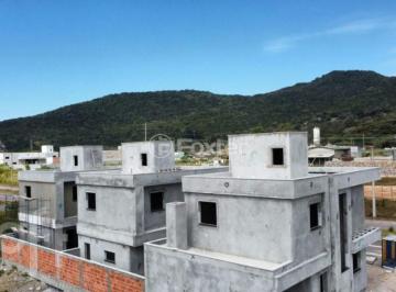 93749870 · Casa, 3 dormitórios, 131 m², em Vargem Grande