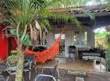 Casa · 90m² · 3 Quartos · 3 Vagas · Casa com 3 quartos à venda em Manguinhos - RJ