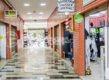 WhatsApp_Image_2026-06-02_at_14.10.30_(2).jpeg · Loja, 41.75 m², em Centro Histórico