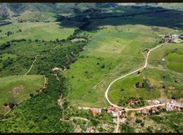 Imagem 1 · Terreno para venda em Centro, Itambacuri