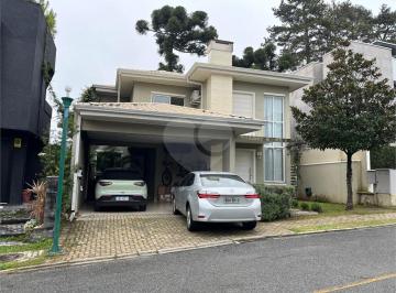 Casa de 5 quartos, Curitiba · Sobrado Em condomínio Fechado Mobiliado com 4 Quartos e Churrasqueira com quintal