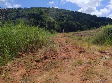 Terreno , Ibiúna · Apenas 1 km do asfalto e dos comércios locais