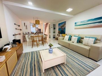 Casa · 119m² · 3 Quartos · 2 Vagas · “Seu refúgio no mar em Angra: conforto, exclusividade e sua lancha sempre pronta para navegar.”