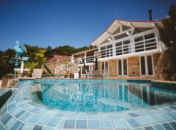 Casa · 459m² · 7 Quartos · Casa com 7 dormitórios para alugar, 459 m² por R$ 15.000,00/dia - Mombaça - Angra dos Reis/RJ