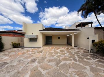 Casa de 3 quartos, Brasília · Casa térrea reformada no Condomínio Jardim Europa II