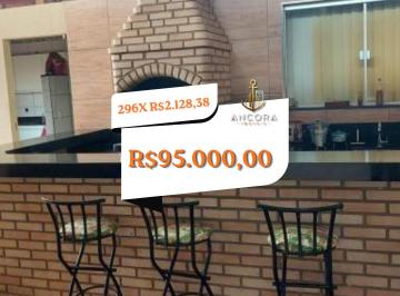 Casa de 3 quartos, Ribeirão Pires · Casa à venda com 200mt², 3 quartos, 1 suíte, 2 vagas, área gourmet.