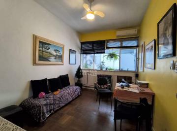 sala  · Apartamento mobiliado de 2 quartos com 120m² no Leme, Rio