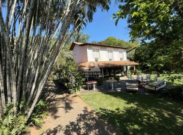 Casa · 270m² · 6 Quartos · 2 Vagas · Casa Duplex de 6 Quartos com Varanda Gourmet no Itanhangá, RJ – Aceita Financiamento