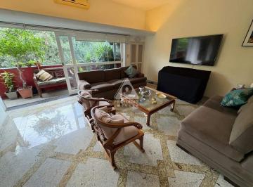 Apartamento · 136m² · 3 Quartos · 1 Vaga · Apartamento à venda no Leblon: vista livre, varandão, 3 quartos e vaga na escritura
