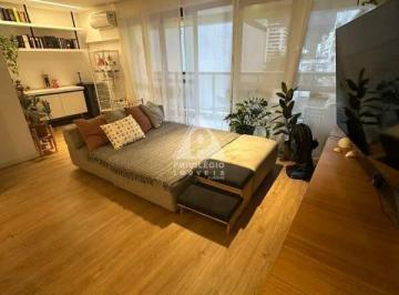 Apartamento · 123m² · 4 Quartos · 2 Vagas · Excelente Apartamento Reformado em Botafogo – 2 Suítes, Varanda e 2 Vagas