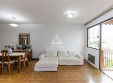 Casa · 181m² · 5 Quartos · 1 Vaga · 5 quartos sendo 2 suites, piscina, area gourmet, vaga, reformado