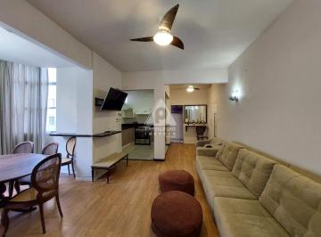 Apartamento · 120m² · 3 Quartos · 3 quartos, sendo 1 suíte no Leme 