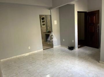 Apartamento · 74m² · 2 Quartos · No Centro! Excelente apart de 2 quartos todo reformado!