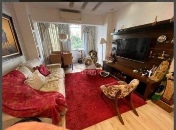 Apartamento · 114m² · 2 Quartos · Apartamento reformado próximo a praia no Posto 2!