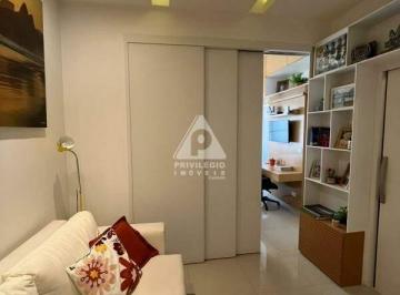 Apartamento · 37m² · 1 Quarto · Apartamento Reformado com Vista para o Cristo Redentor – 1 Quarto | 37m²