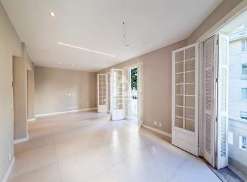 Apartamento · 106m² · 2 Quartos · 2 Vagas · Jóia rara em Copacabana: 2 Suítes, 2 Vagas e a 2 Quadras da Praia