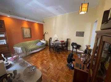 Sala · Apartamento em Botafogo, 3 quartos, silencioso e bem localizado.