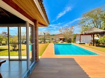 Casa de 4 quartos, Sorocaba · Residência de Alto Padrão com Amplo Espaço e Sofisticação