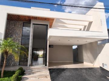 Casa de 3 quartos, Águas Claras · Casa de alto padrão com 300m² e 3 quartos - Arniqueiras