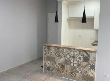 Apartamento de 2 quartos, São Roque · Apartamento 2 dormitórios suíte e garfem pra locação
