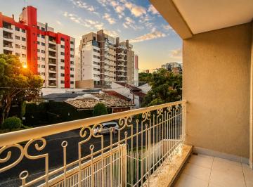 Apartamento de 3 quartos, Curitiba · Apartamento Amplo no Ahú com Valor Muito Competitivo