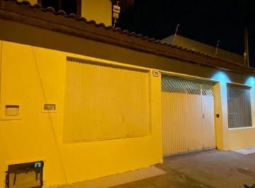Casa · 345m² · 4 Quartos · 2 Vagas · Sobrado com 4 dormitórios à venda, 345 m² por R$ 639.000,00 - Jardim Residenc...