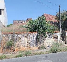 Terreno · 250m² · Terreno a 2 min. do Carrefour Sônia Maria