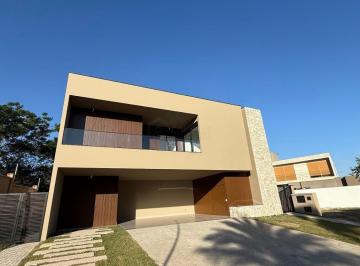 Casa · 399m² · 4 Quartos · 6 Vagas · Casa de Luxo à Venda em Alphaville Nova Esplanada 2 – 4 Suítes