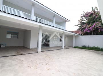 Casa · 270m² · 5 Quartos · 4 Vagas · 
                                Sobrado em Peruíbe
                            