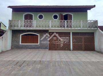 Casa · 264m² · 5 Quartos · 2 Vagas ·
Casa em Peruíbe
