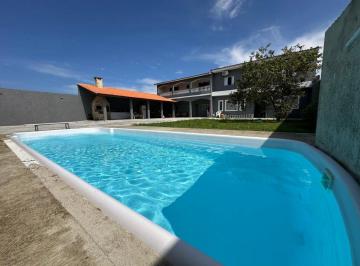 Casa · 298m² · 4 Quartos · 8 Vagas · Casa em Peruíbe