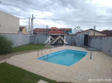 Casa · 324m² · 1 Quarto · 4 Vagas ·
Casa em Peruíbe