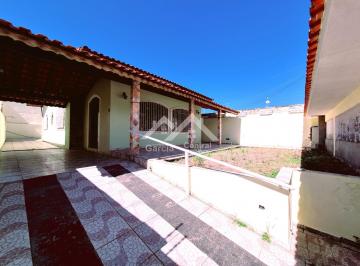 Casa · 250m² · 2 Quartos · 4 Vagas ·
Casa isolada com 2 quartos e área de lazer