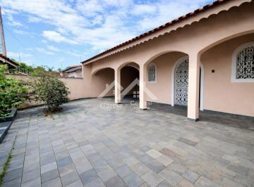 Casa · 160m² · 3 Quartos · 3 Vagas · 
                                Casa em Peruíbe 
                            