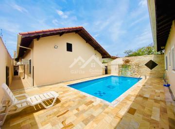 Casa · 176m² · 3 Quartos · 3 Vagas · 
                                Casa com piscina lado da praia em Peruíbe
                         