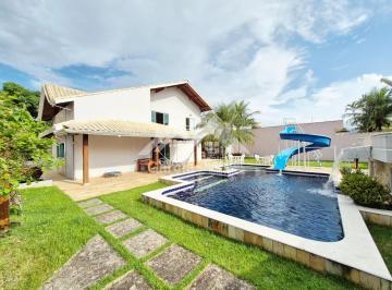 Casa · 225m² · 4 Quartos · 7 Vagas · Casa em Peruíbe