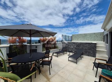 Apartamento · 180m² · 5 Quartos · 1 Vaga · 
                                Cobertura com piscina aquecida e vista para o mar -  Alto Padrão
  