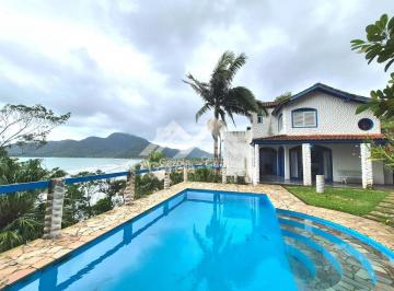 Casa · 600m² · 4 Quartos · 4 Vagas · Sobrado frente ao mar em Peruíbe